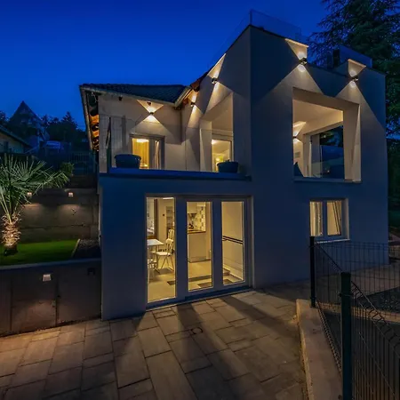360 Apartmán